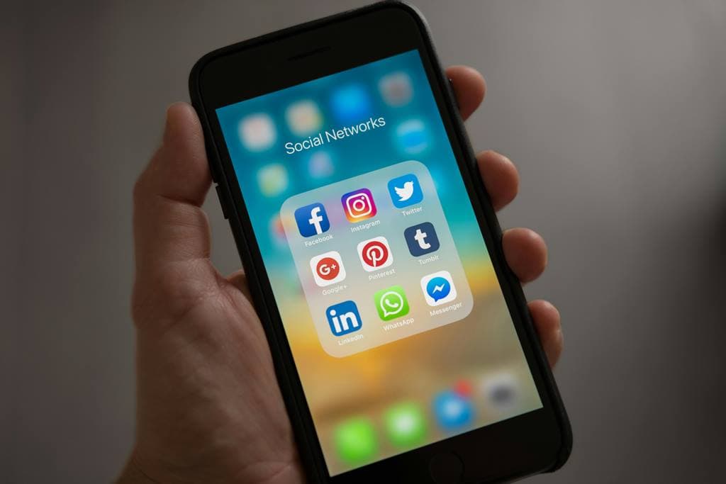Foolproof Social Media Strategy for Small Businesses: Step-by-Step Guide to Growth